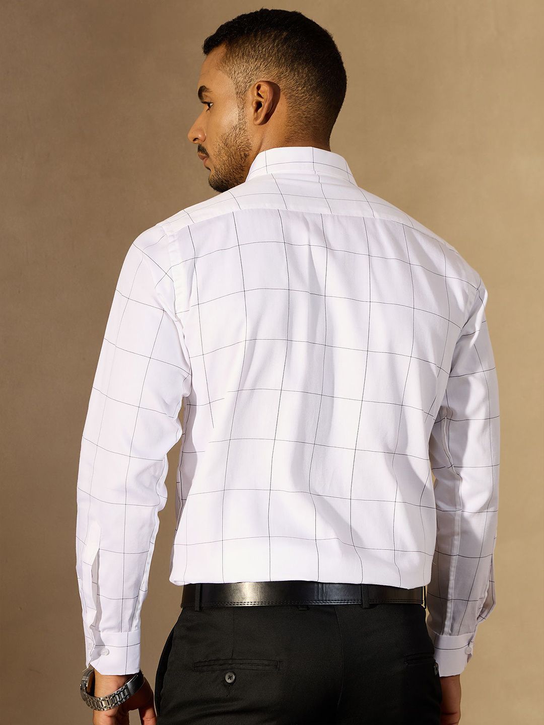 DENNISON Men Windowpane Checked Spread Collar Smart Formal Shirt