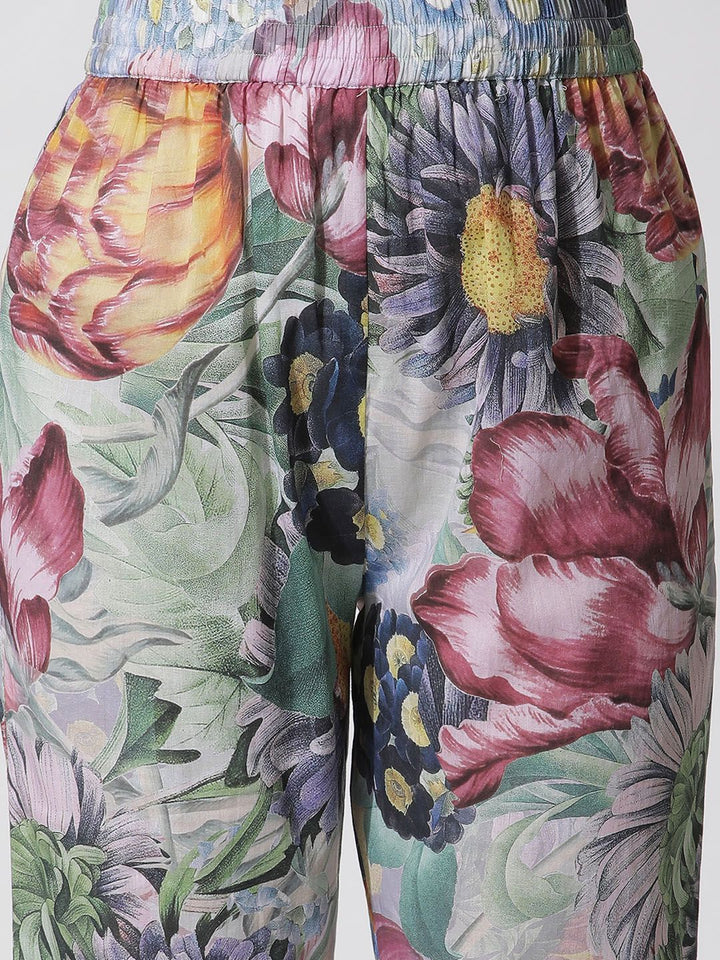 W Floral Printed Regular Pure Cotton Kurta With Trousers