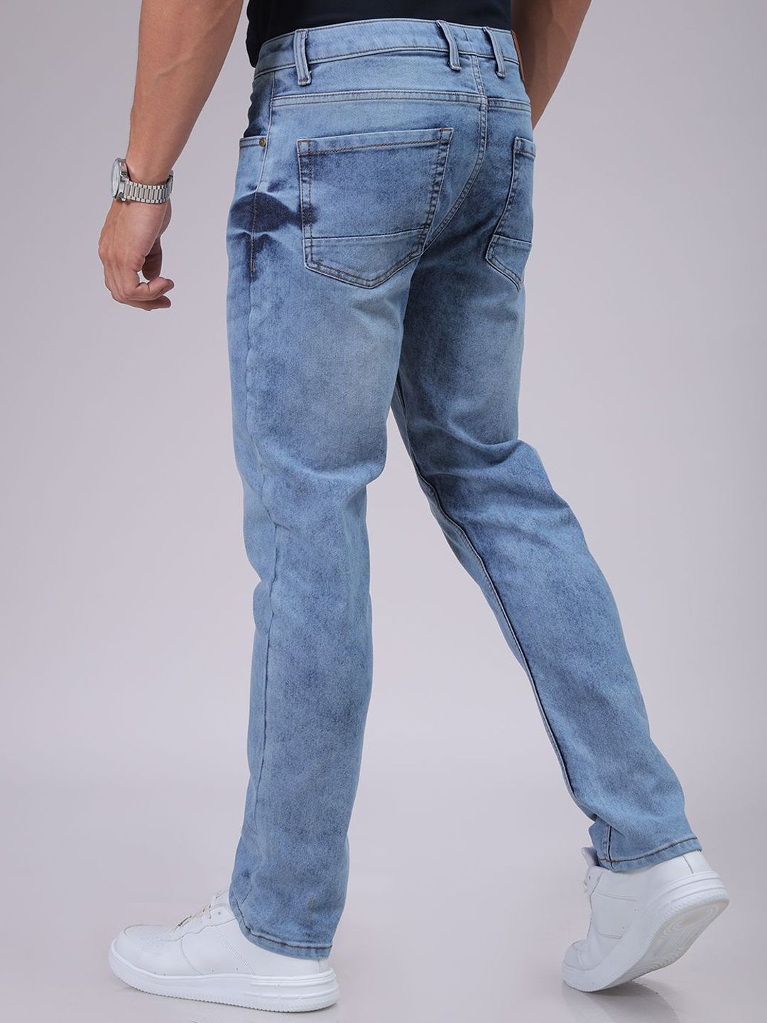 The Indian Garage Co Men Slim Fit Heavy Fade Jeans