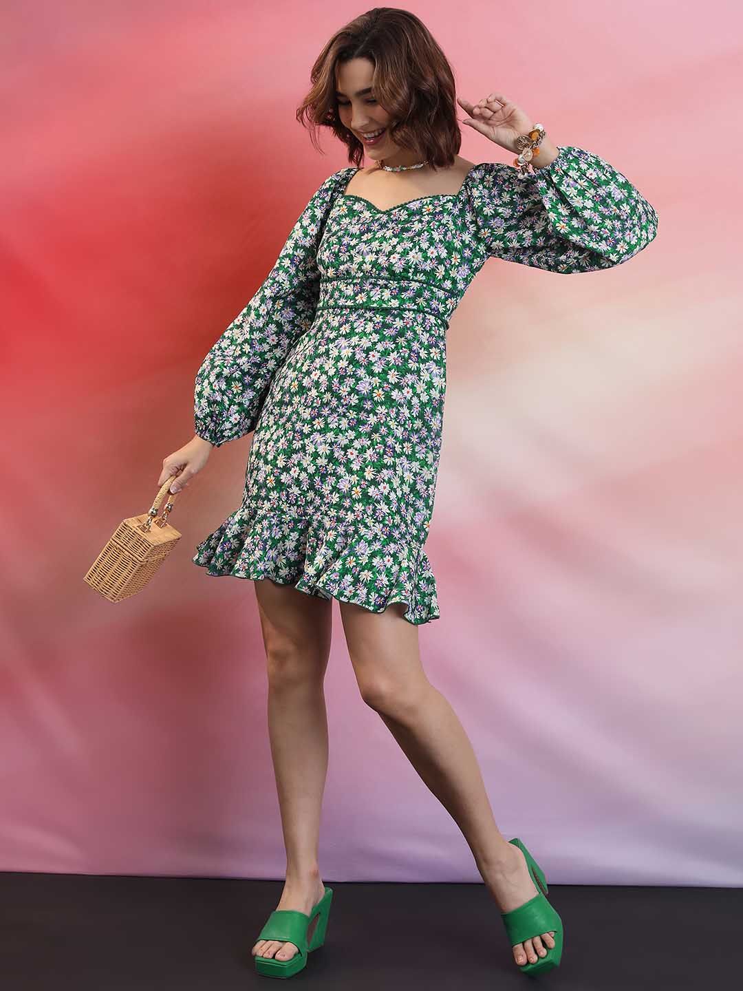 Tokyo Talkies Green Floral Printed Sweetheart Neck Puff Sleeve Pleated A-Line Dress
