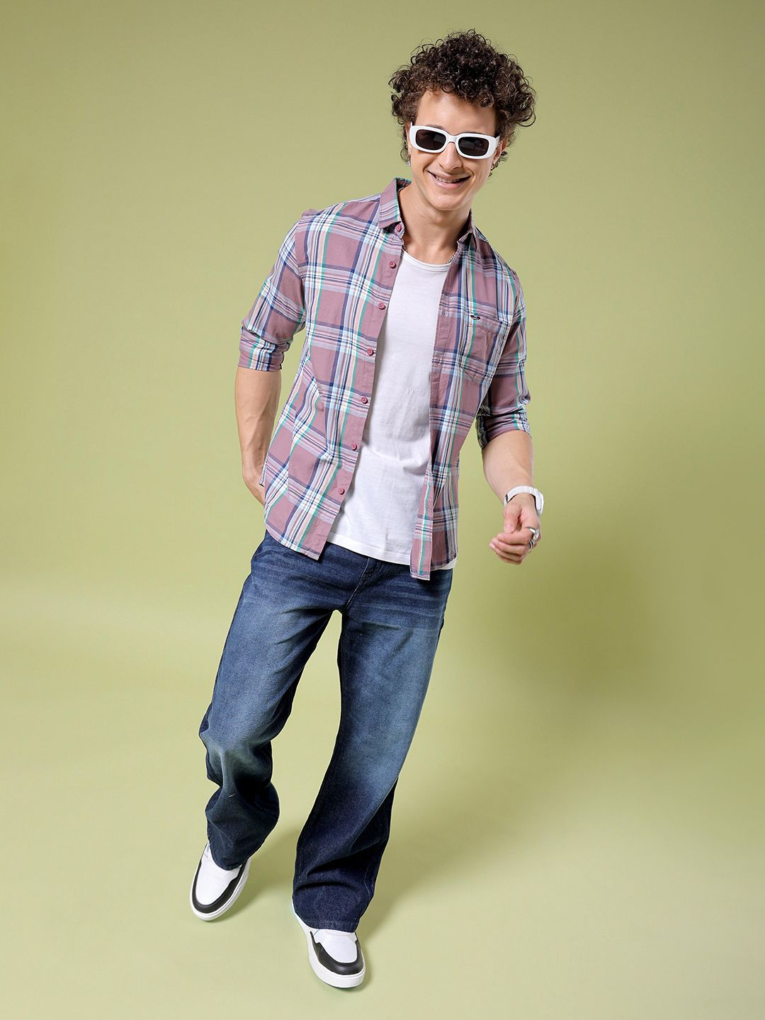The Indian Garage Co Slim Fit Tartan Checks Opaque Twill Cotton Casual Shirt