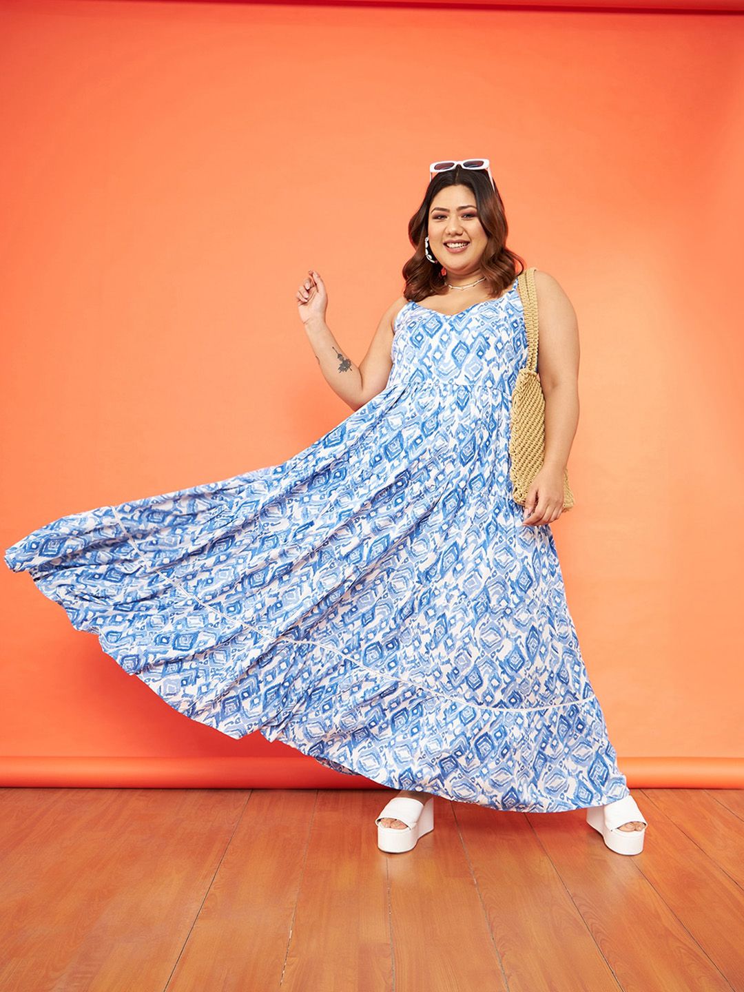 SASSAFRAS Curve Plus Size Abstract Printed Fit & Flare Dress