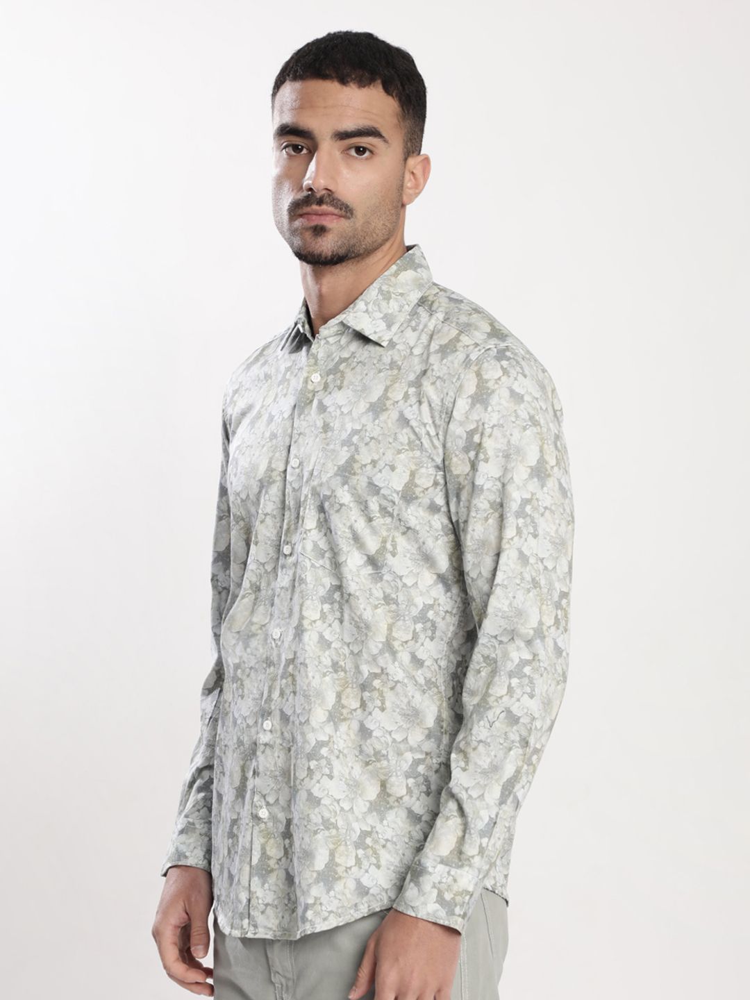 Bene Kleed Slim Fit Floral Printed Cotton Casual Shirt