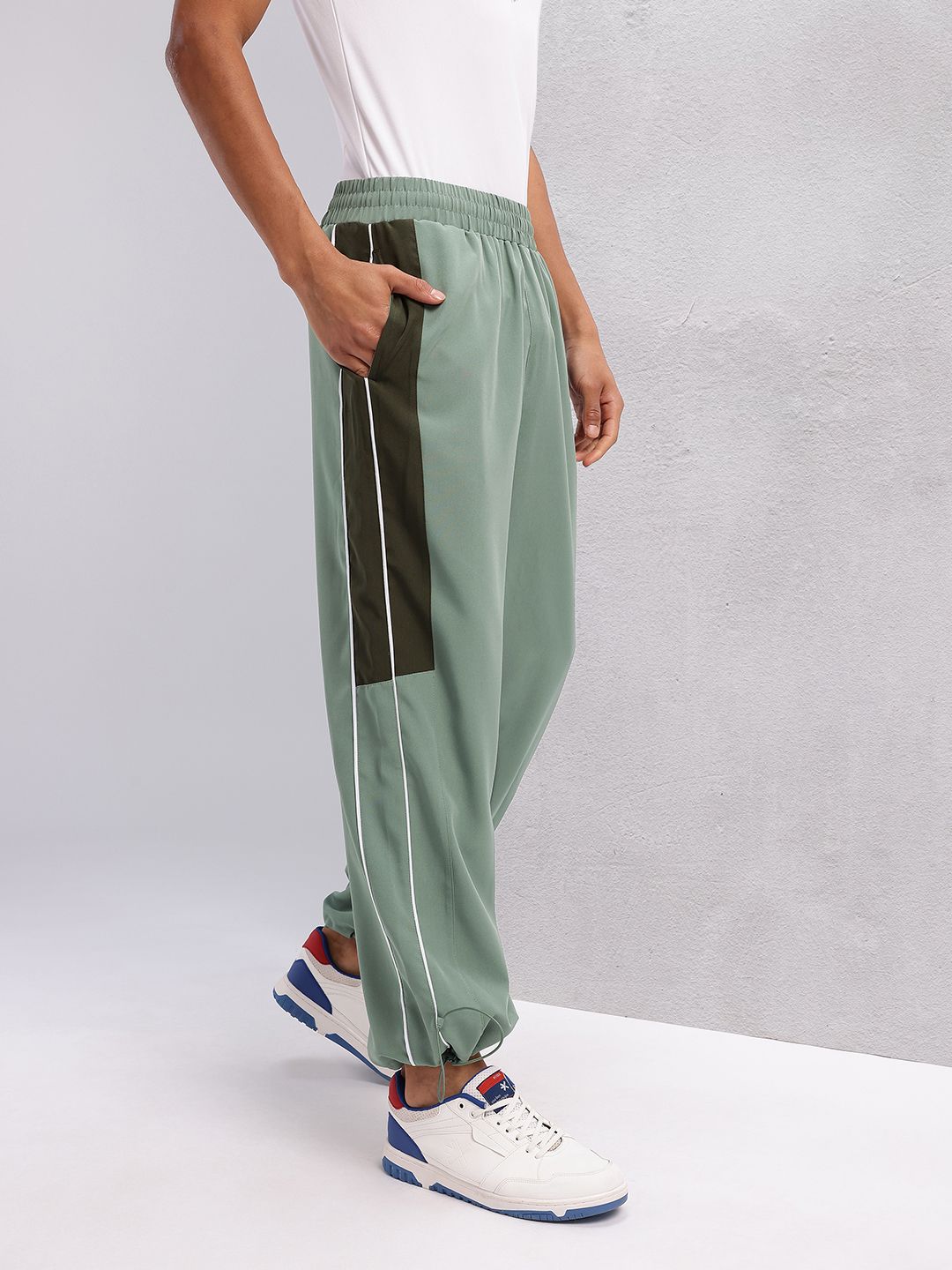 HRX by Hrithik Roshan Men Lifestyle Track pants