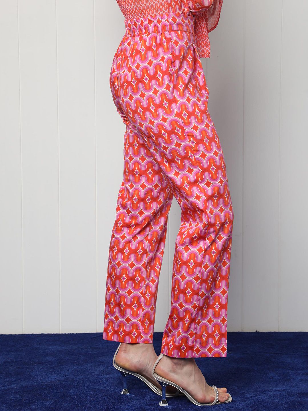 RAREISM Women Geometric Printed Slim Fit Pure Cotton Trousers