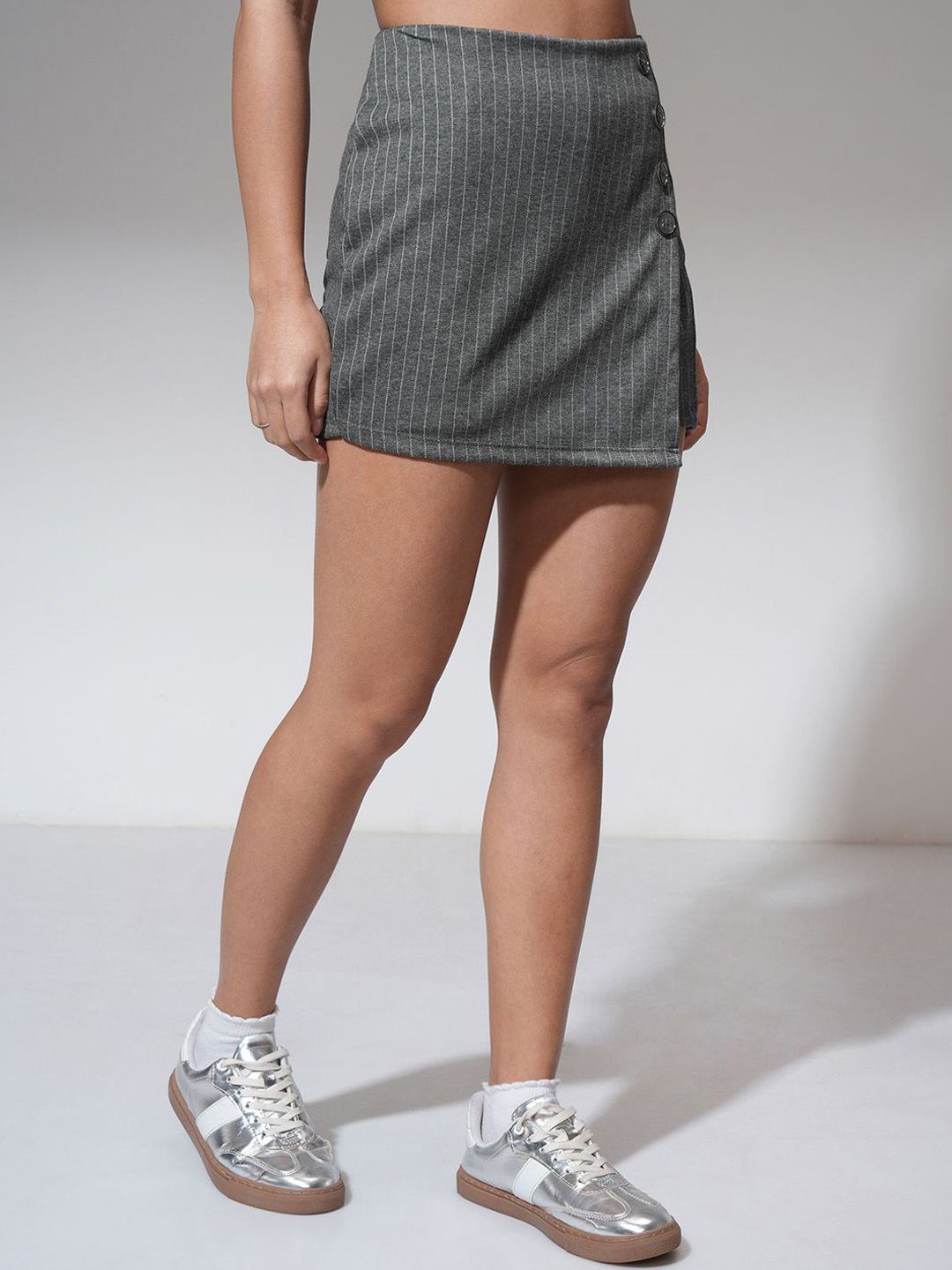 ESPYR By Tokyo Talkies Women Striped Casual Mini Skorts