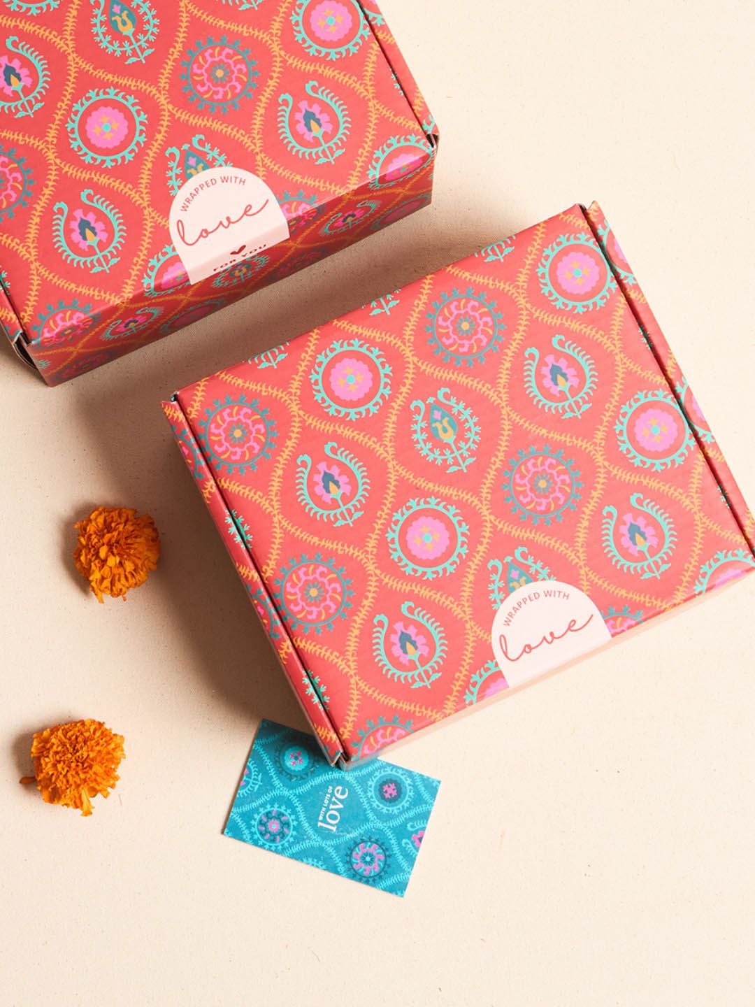 Chumbak Mug Perfume & Card Gift Set For Sister