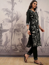 Vishudh Notch Neck Embroidered Regular Thread Work Straight Kurta Set