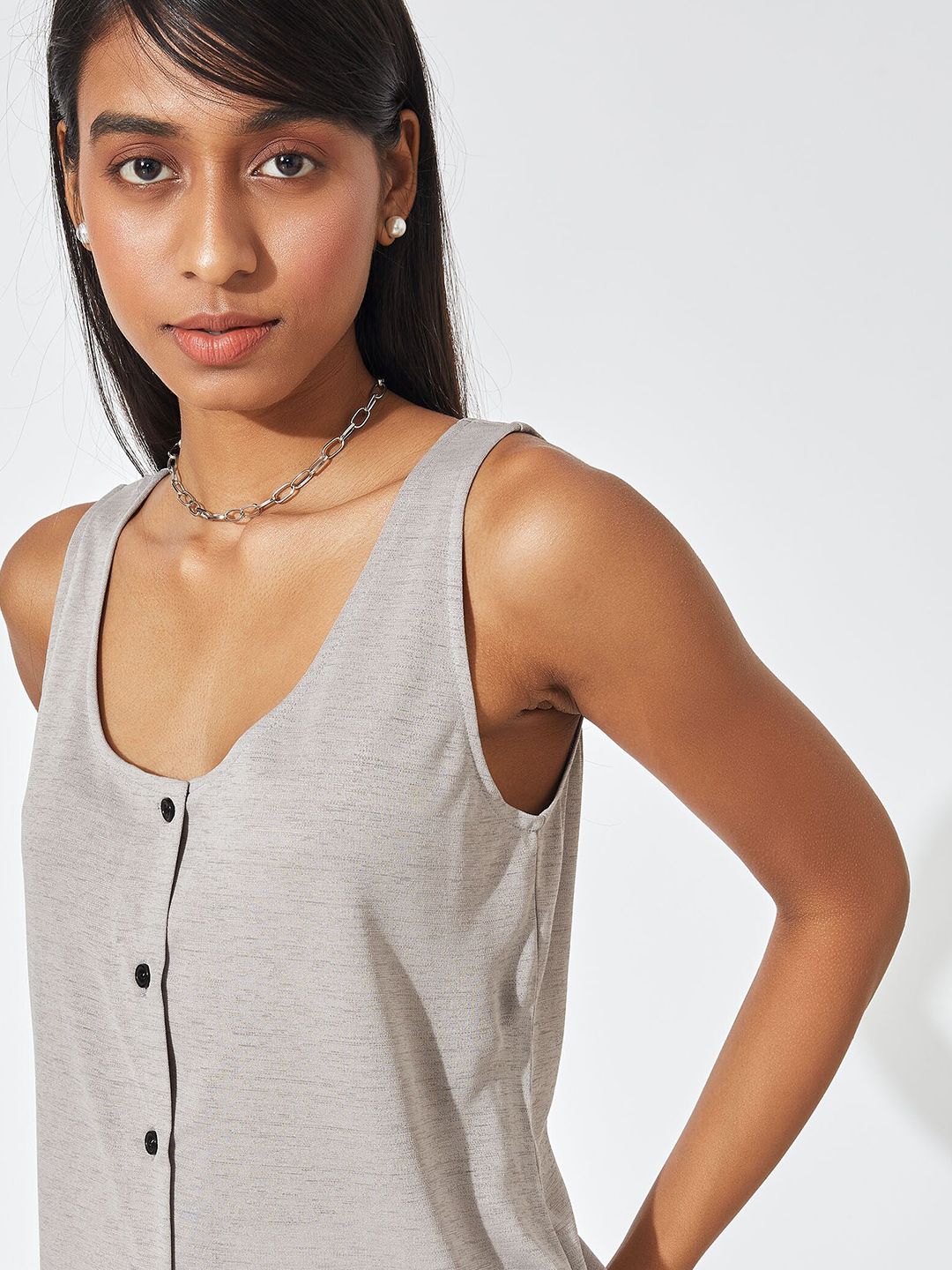 The Label Life Woman Grey Ruffle Hem Cami