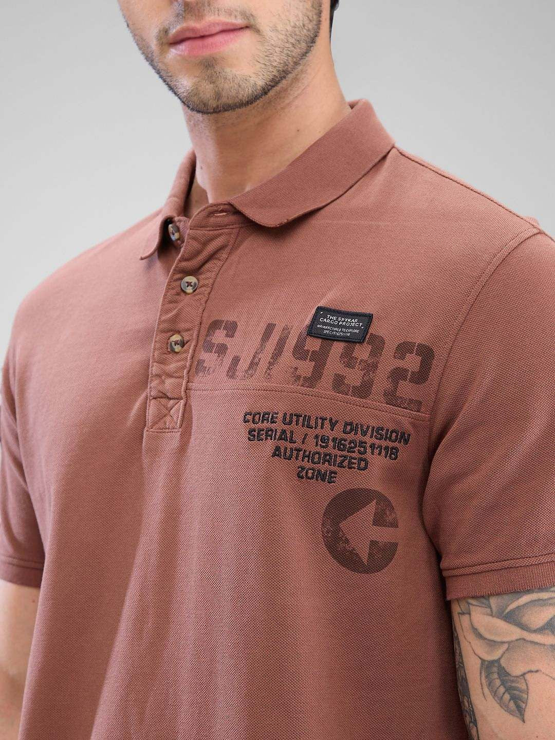 SPYKAR Men Typography Printed Polo Collar Slim Fit T-shirt