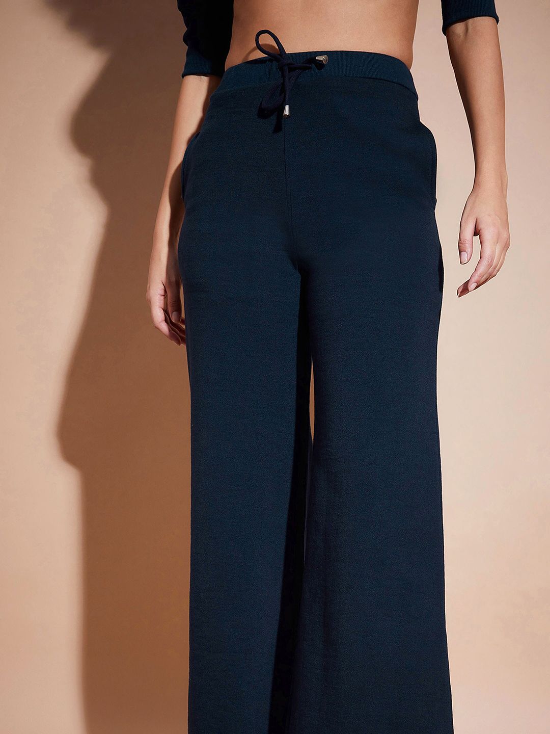 SASSAFRAS BASICS Women Relaxed-Fit Fleece Track Pants