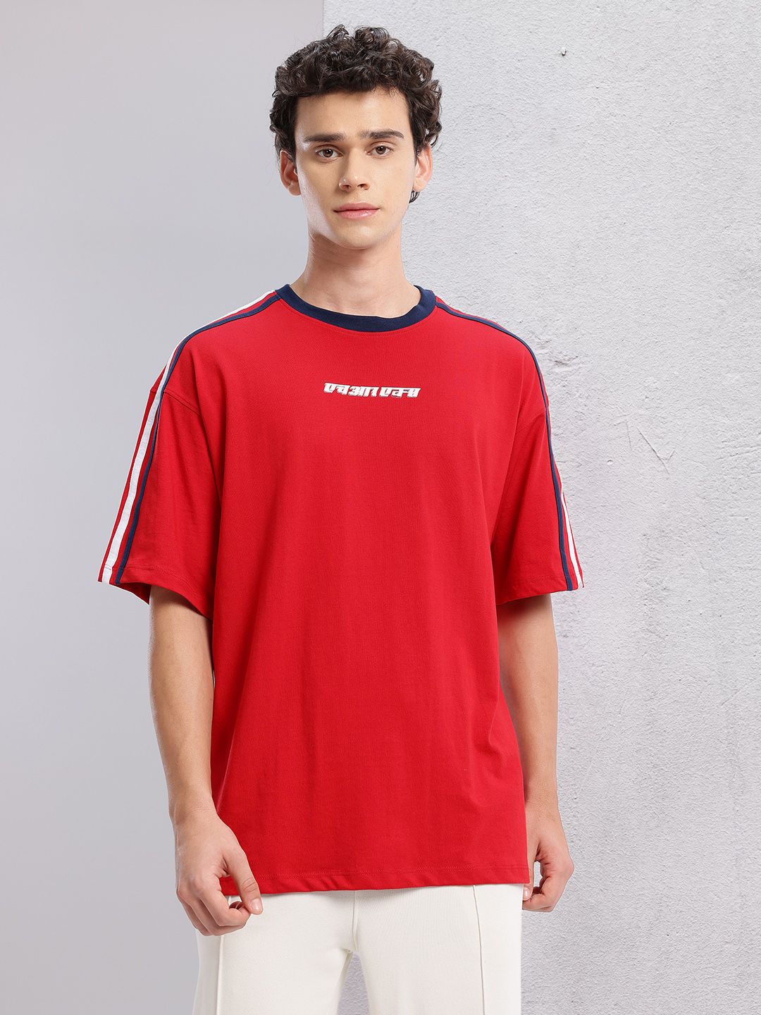 HRX by Hrithik Roshan Stripe Detail Relaxed Lifestyle T-shirt