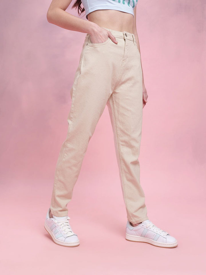 DressBerry Women Mom Fit Mid-Rise Stretchable Jeans