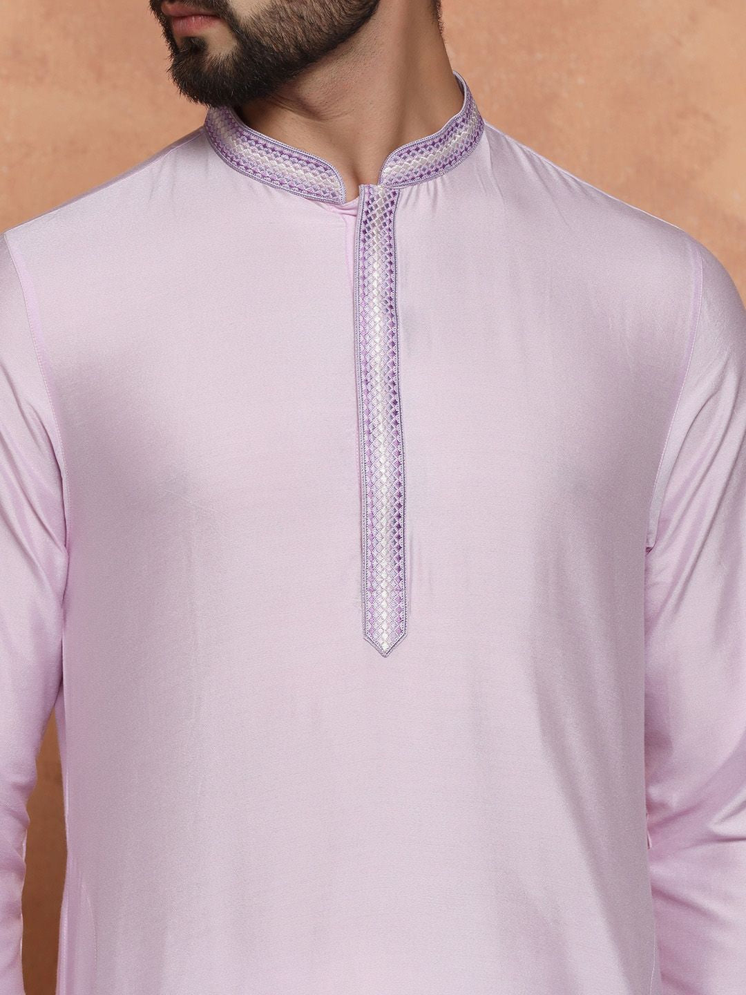 KISAH Men Solid Regular Fit Thread Work Kurta