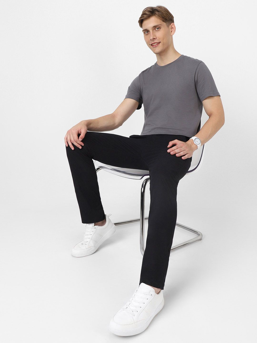 Urbano Fashion Men Black Slim Fit Solid Regular Trousers