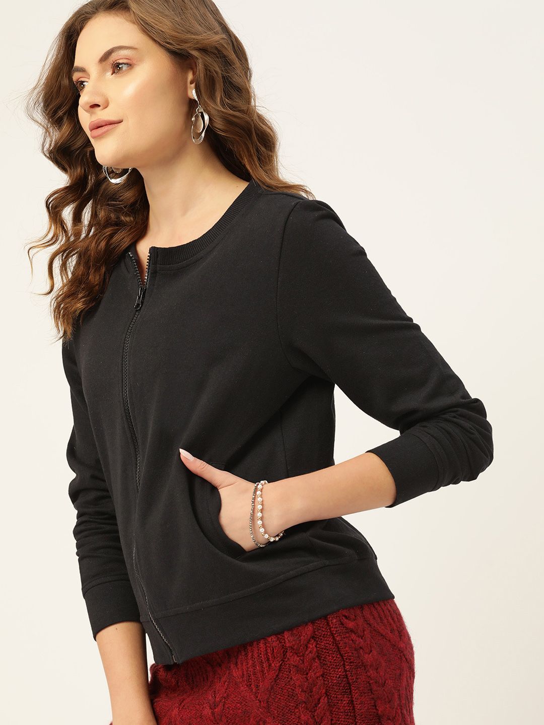 DressBerry Women Black Solid Sweatshirt