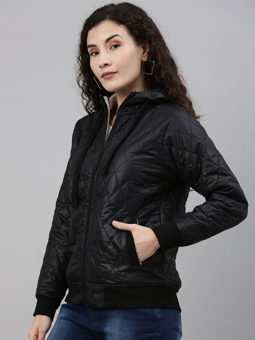 Kampus sutra wanita jaket selimut bertudung hitam