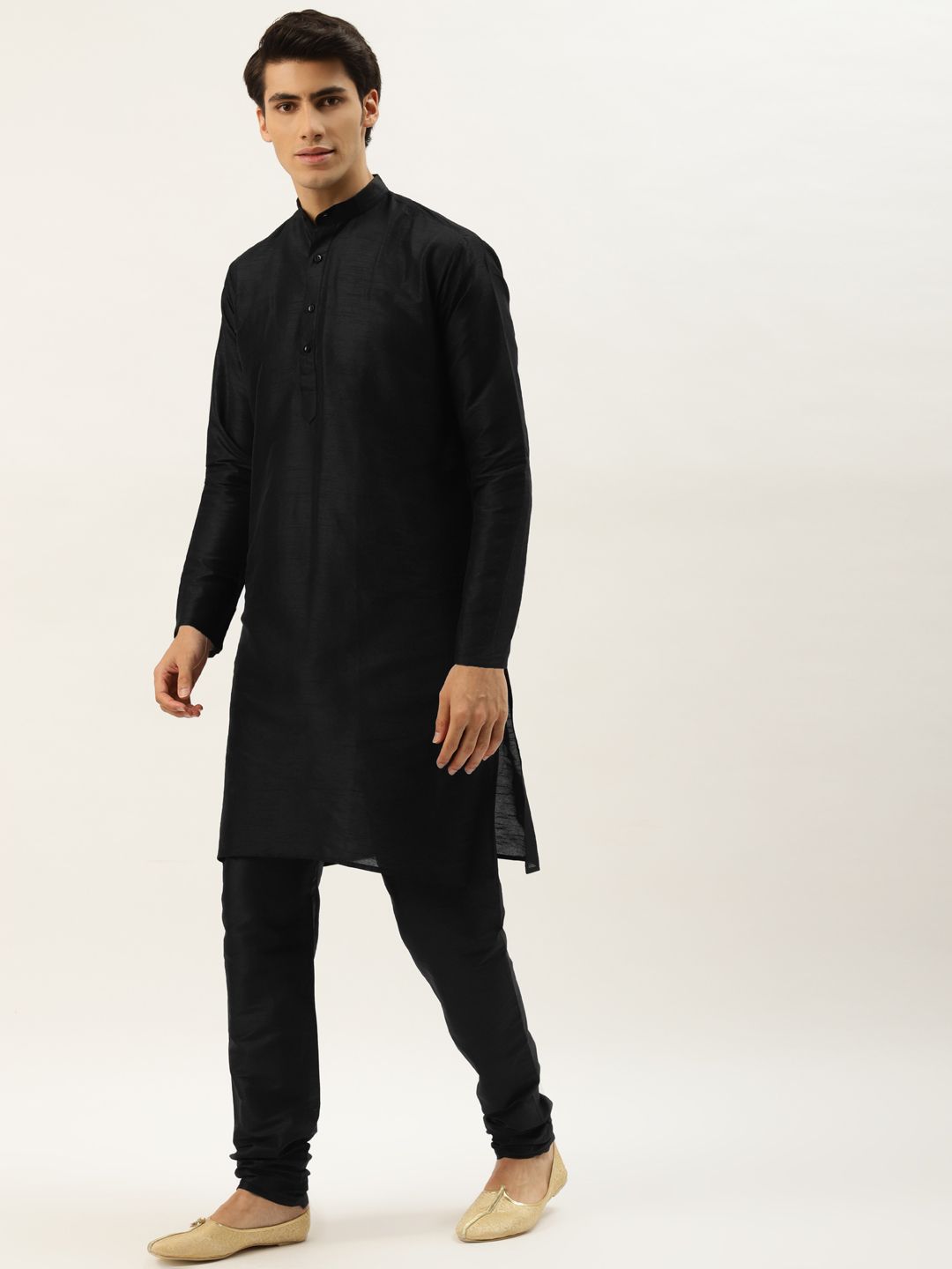 SOJANYA Kurta Hitam Lelaki dengan Jaket Churidar & Nehru