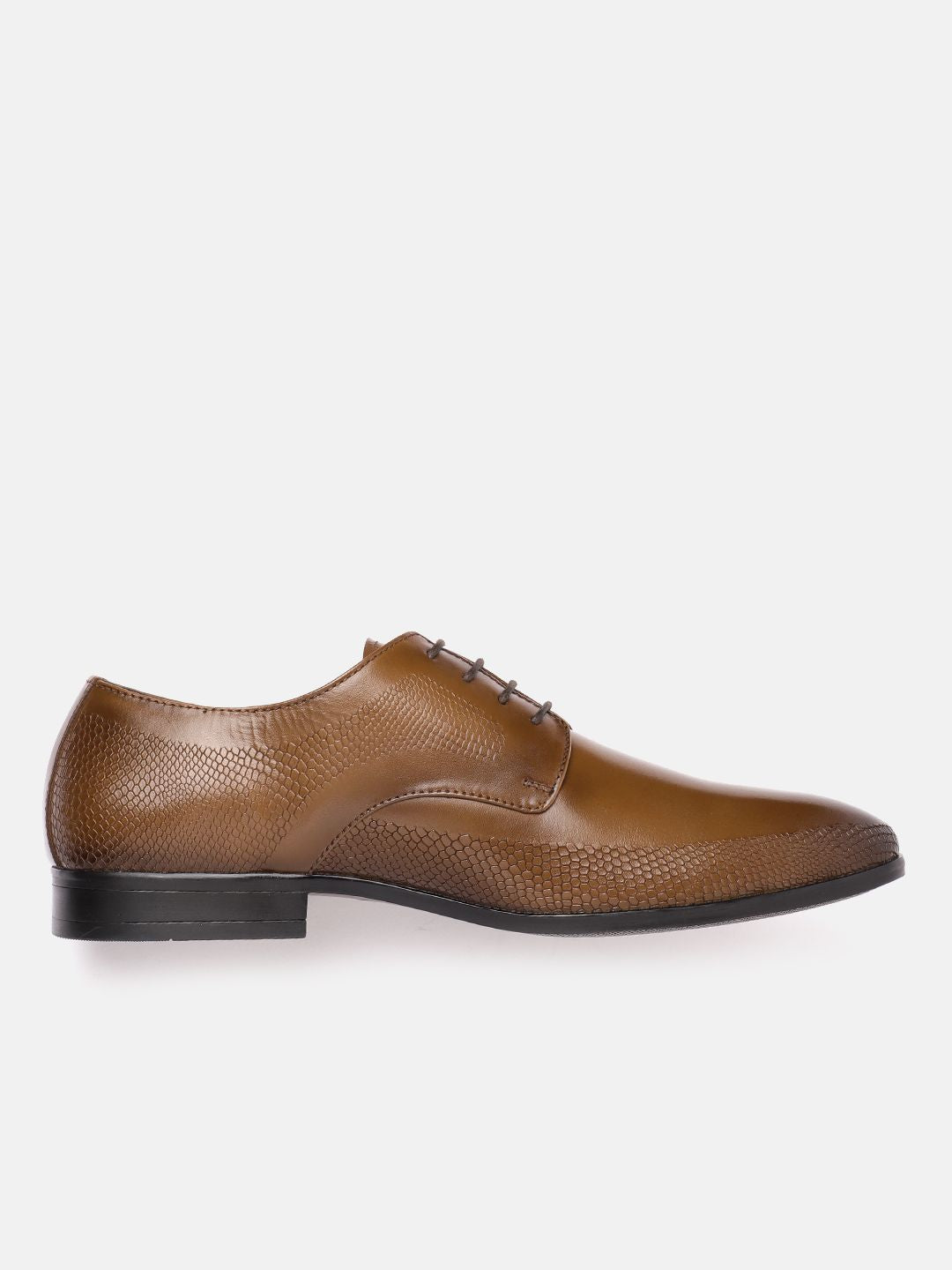 House of Pataudi Men Textured Detail Formal Derbys