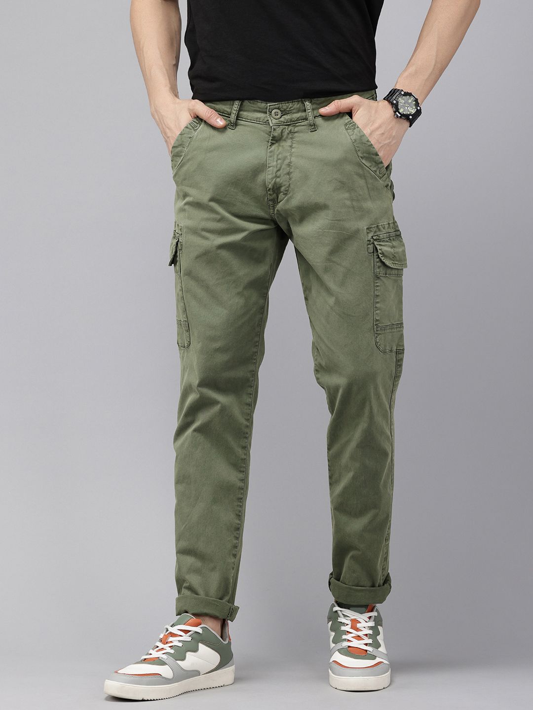 SPYKAR Men Slim Fit Cargos Trousers