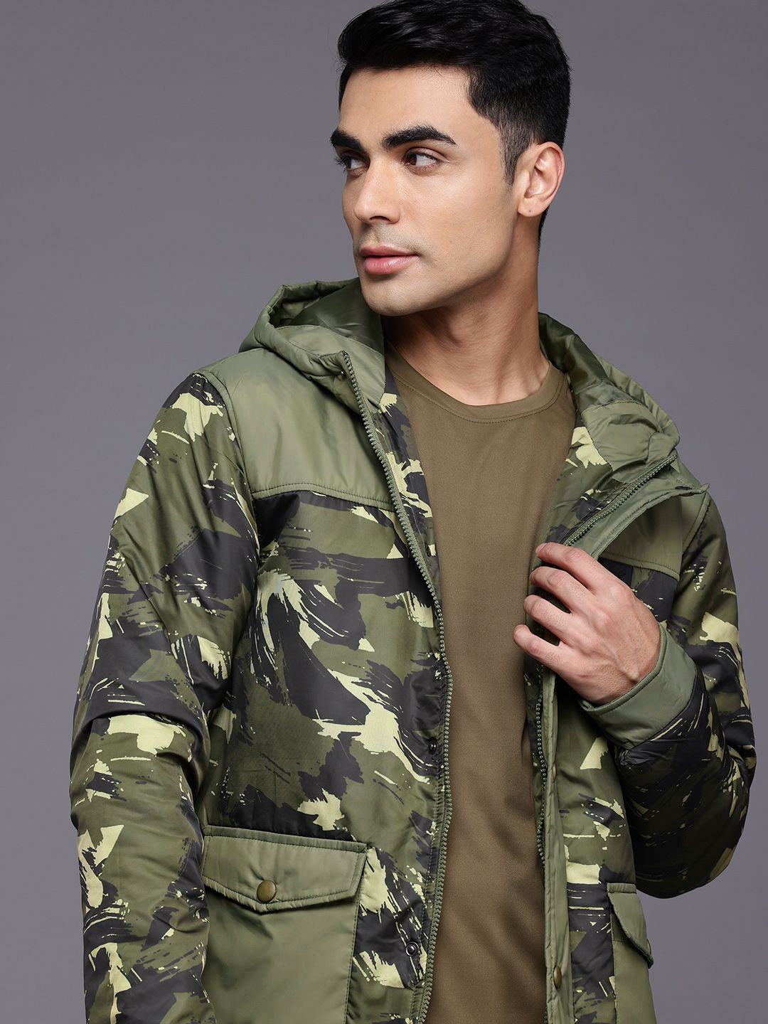 HRX by Hrithik Roshan Lifestyle Camouflage Print Hooded Jacket