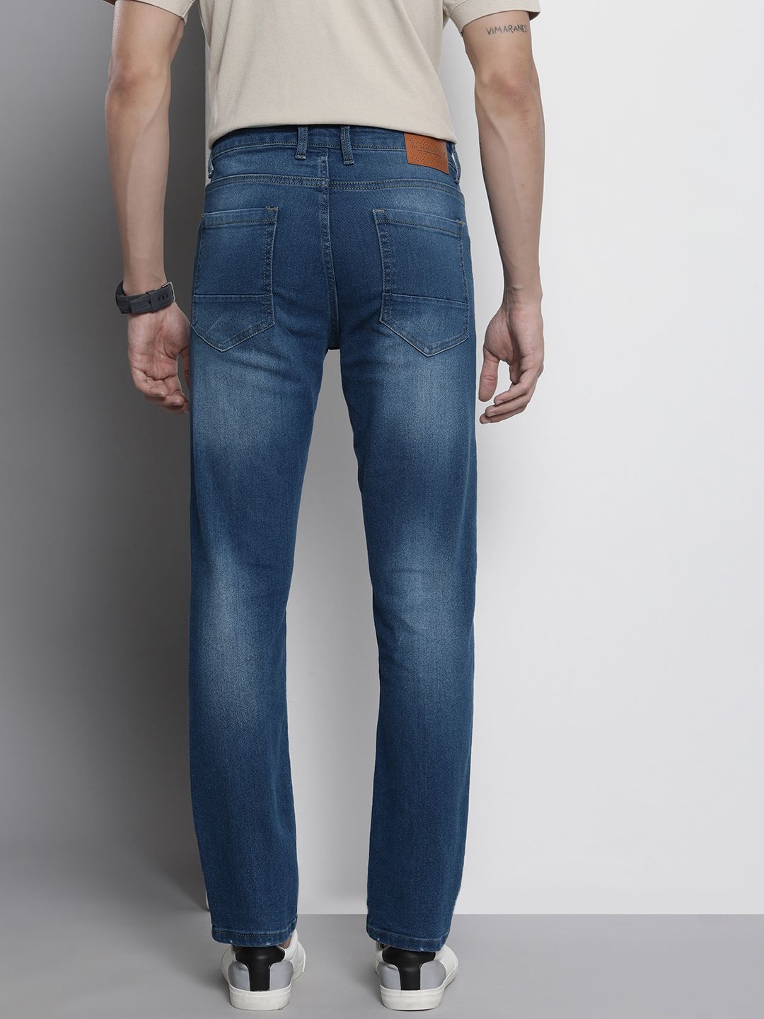 The Indian Garage Co Men Navy Blue Slim Straight Fit Light Fade Stretchable Jeans