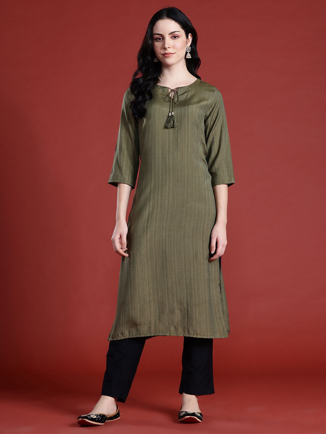 Anouk Tie-Up Neck Striped Kurta