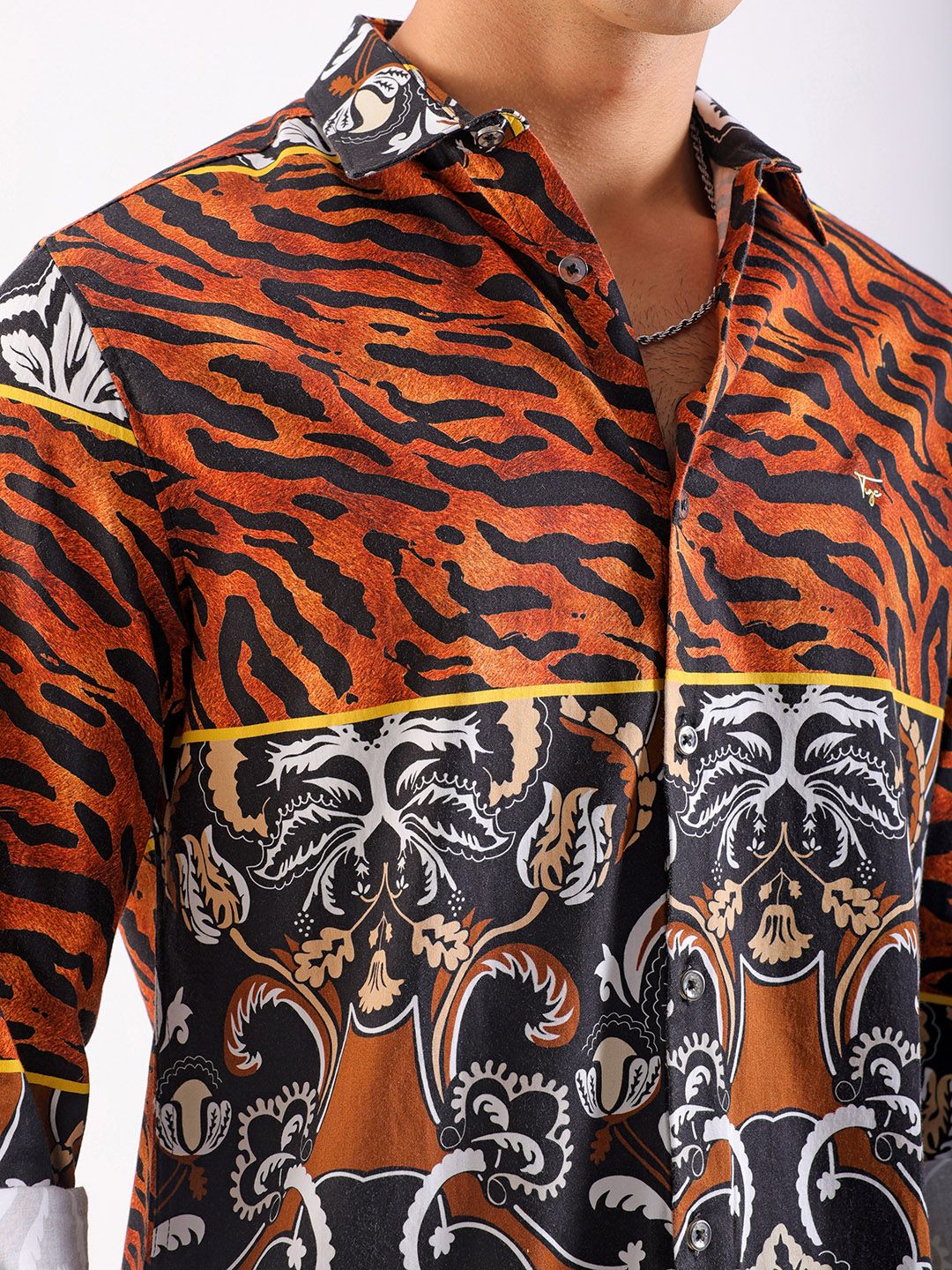 The Indian Garage Co Men Slim Fit Animal Opaque Printed Party Shirt