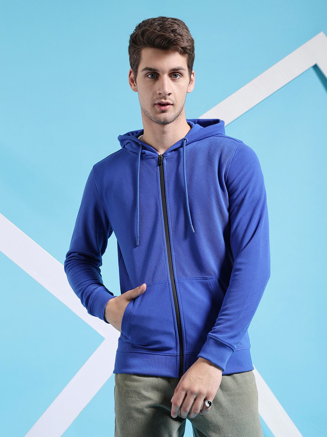 The Indian Garage Co Long Sleeves Hood Zipfront Sweatshirt