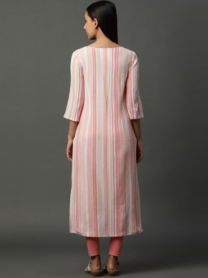 AURELIA Striped Round Neck Three-Quarter Sleeves Straight Kurta