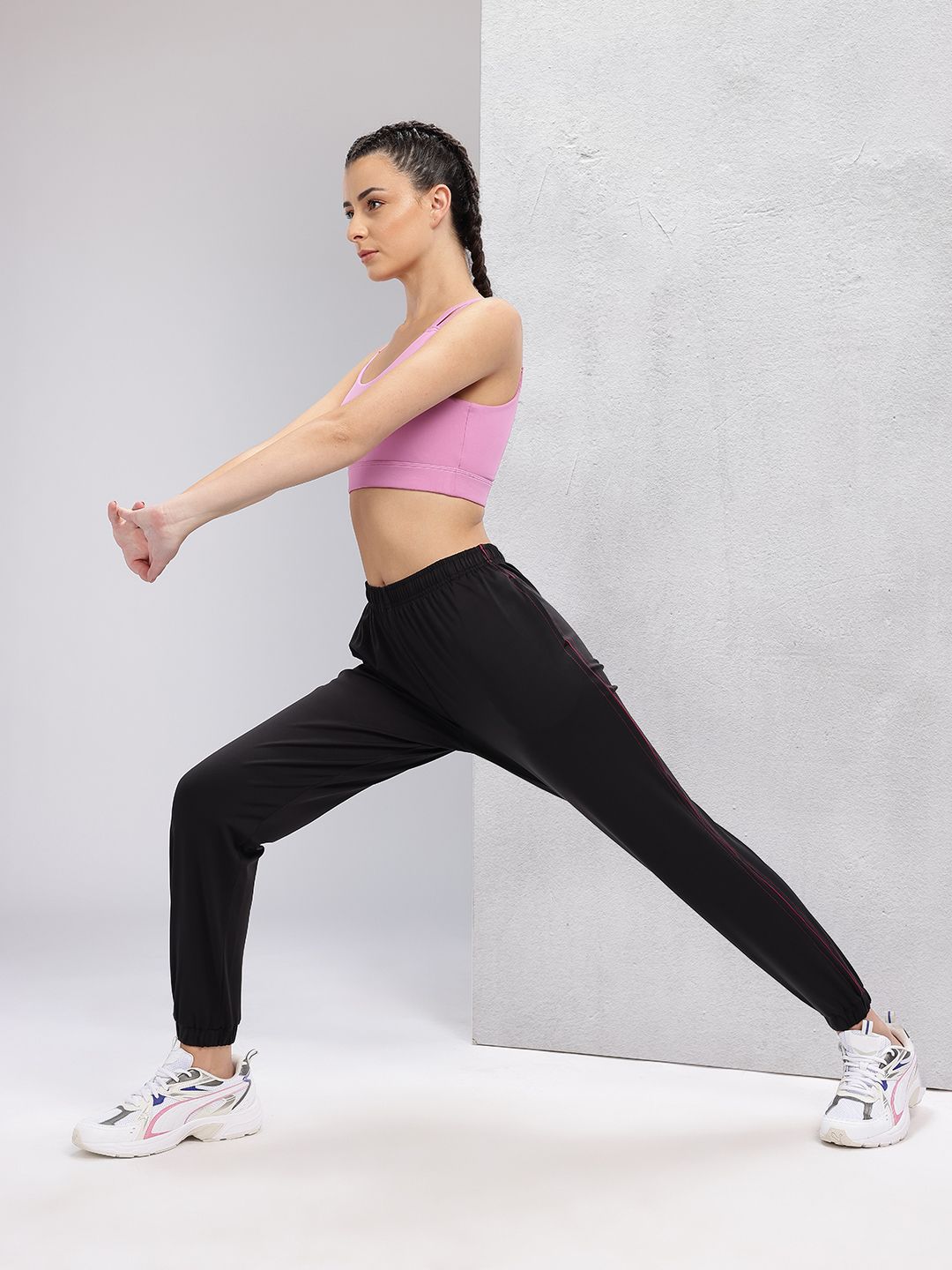 HRX by Hrithik Roshan Women Side Stripe Training Joggers
