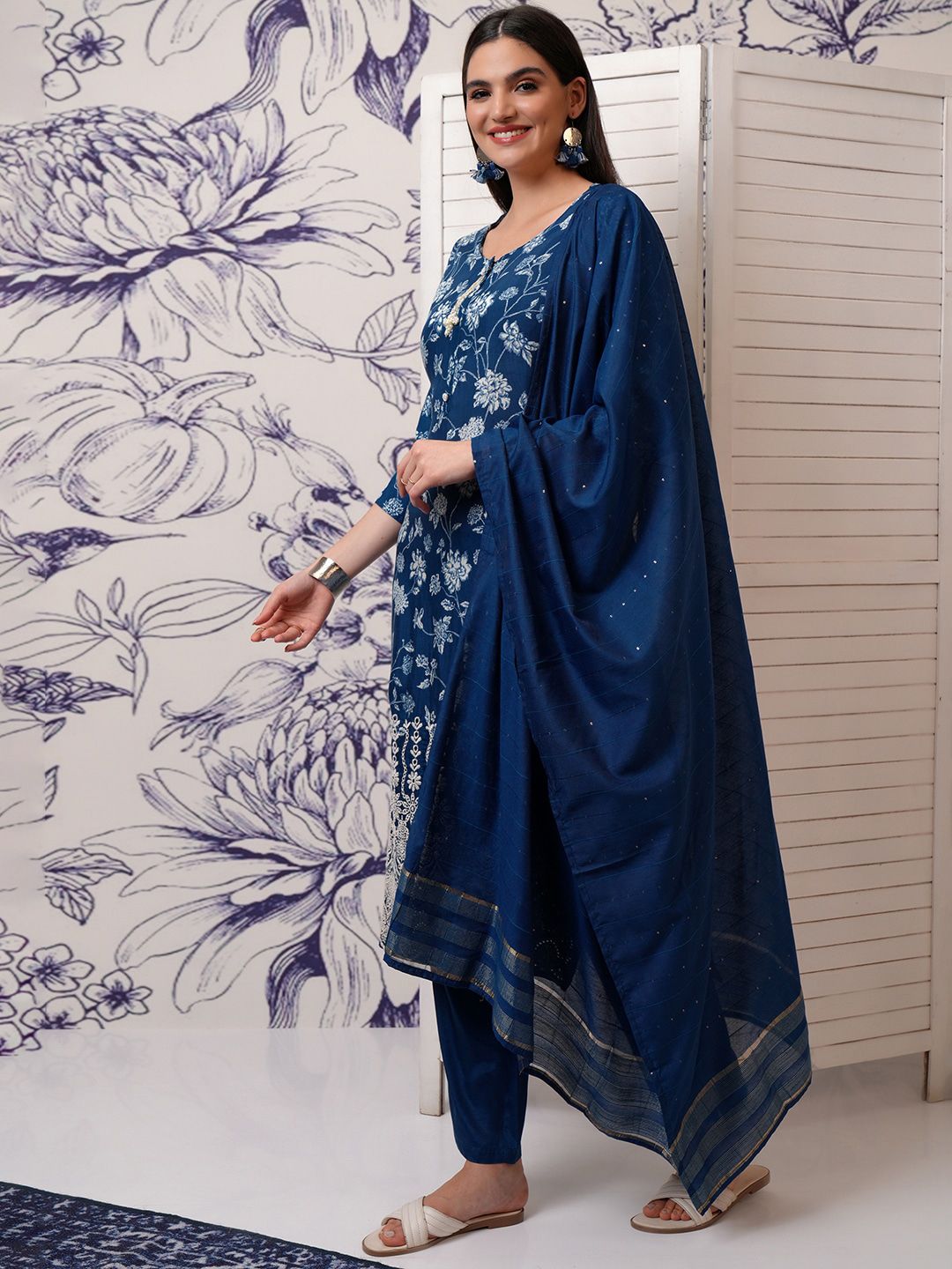 Vishudh Floral Printed Regular Kurta with Trousers & With Dupatta