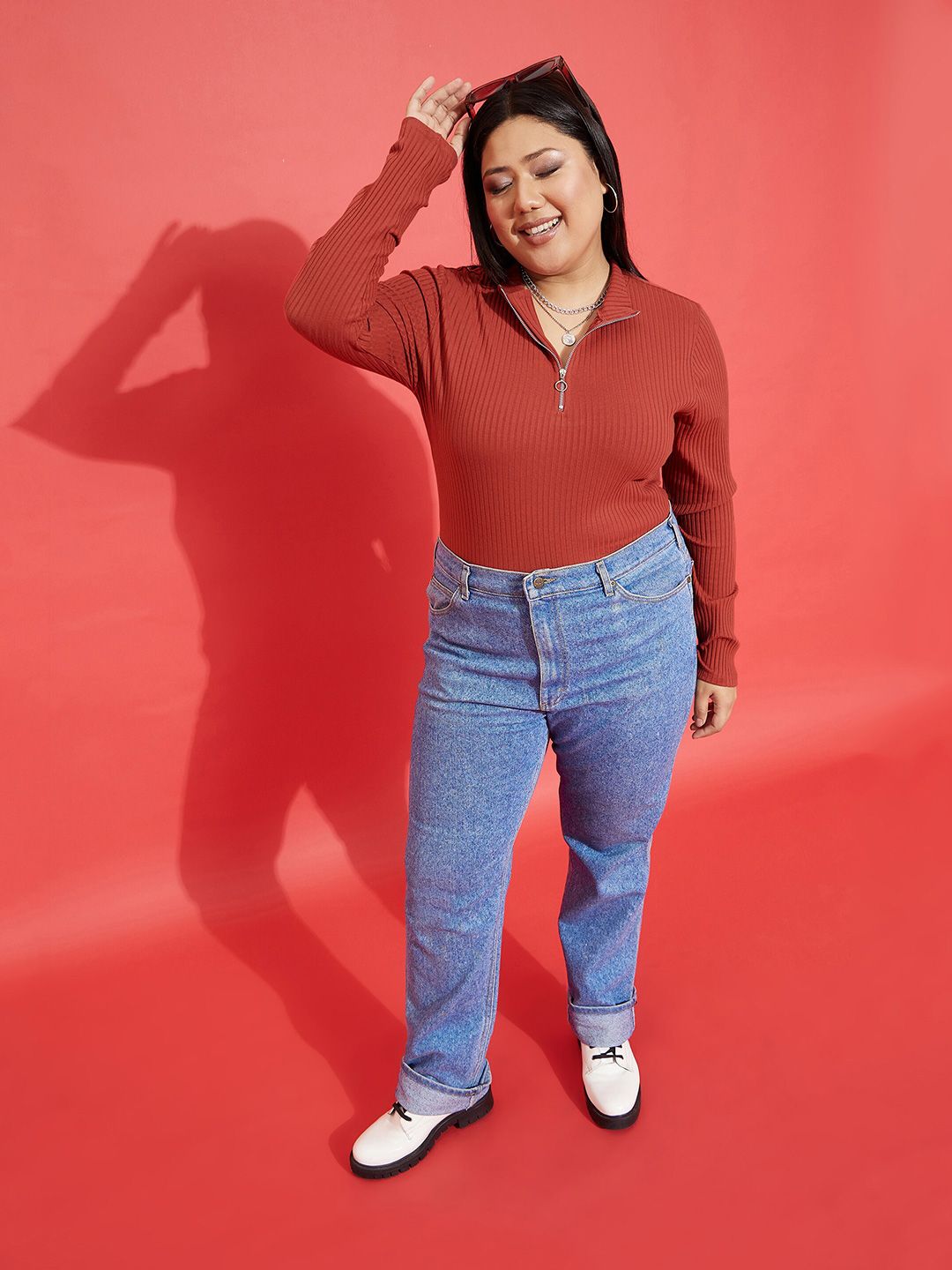SASSAFRAS Curve Plus Size Mock Collar Top