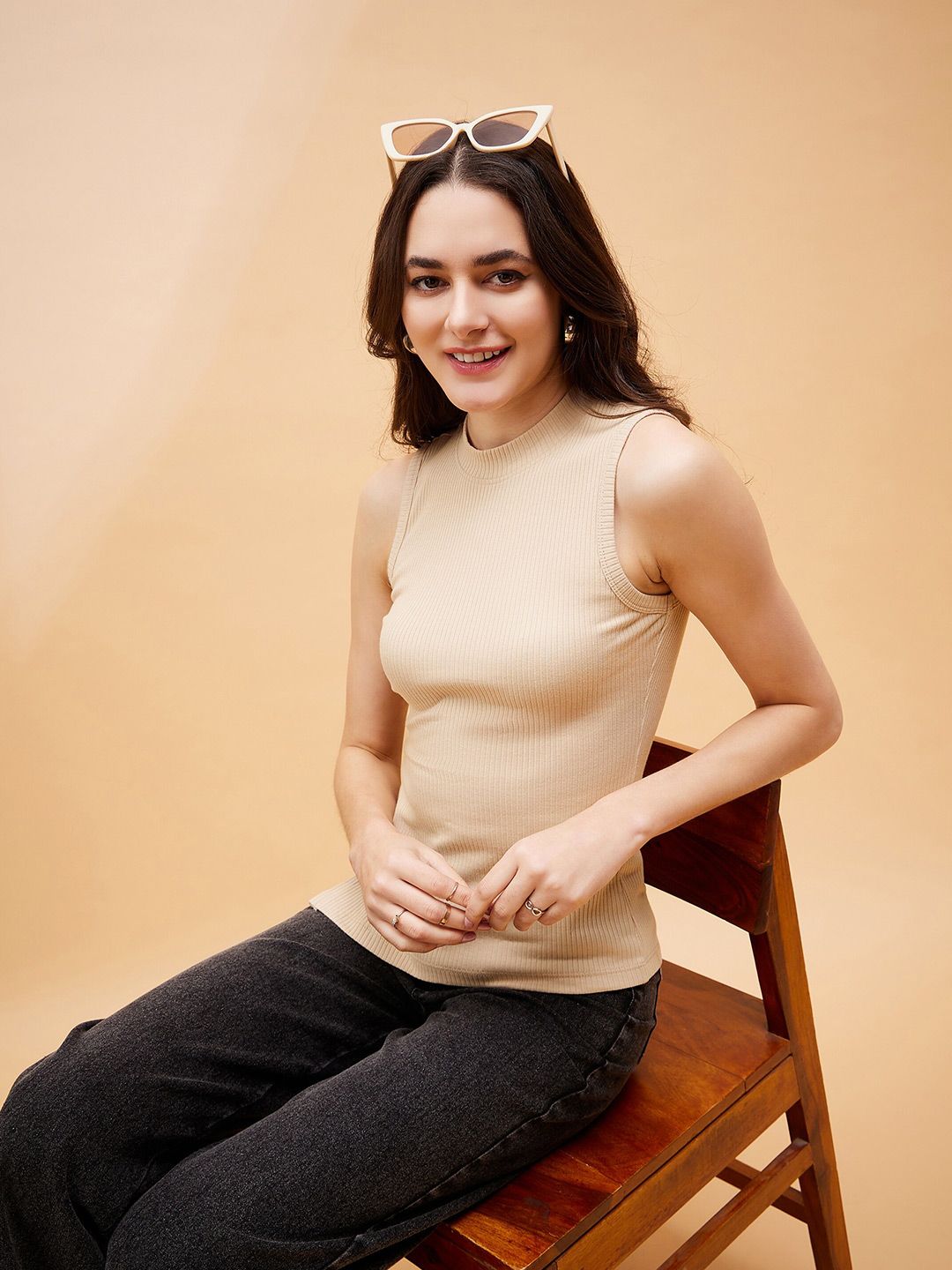 SASSAFRAS BASICS Knitted Sleeveless Top