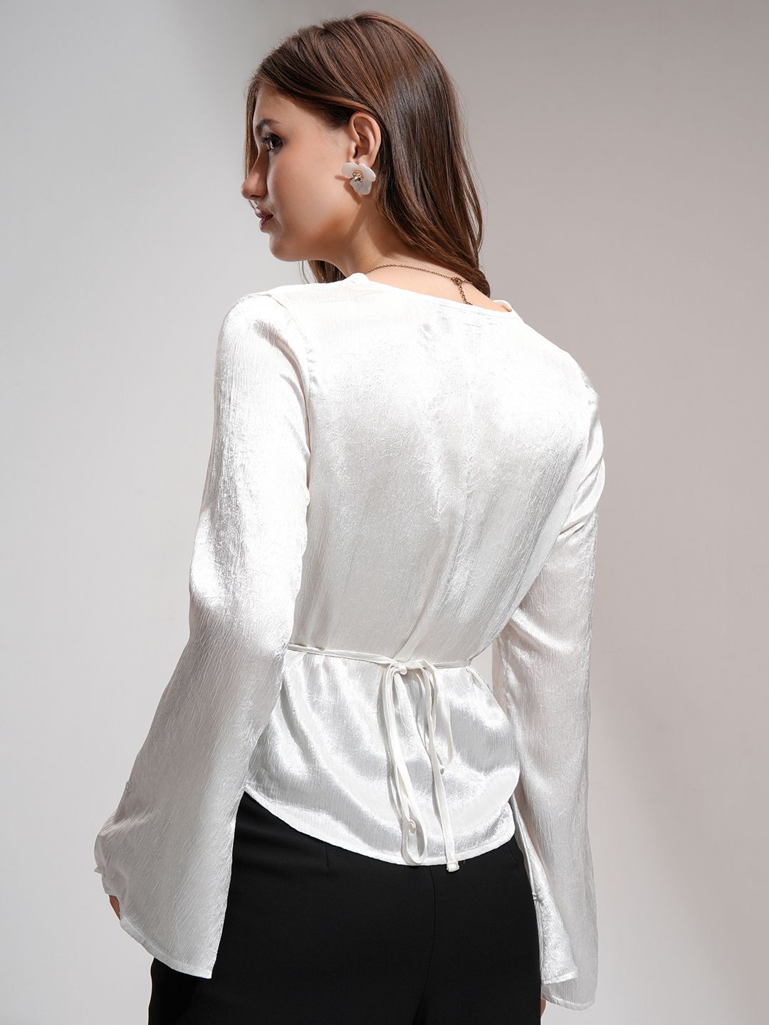 ESPYR By Tokyo Talkies Women Solid Ruched Top