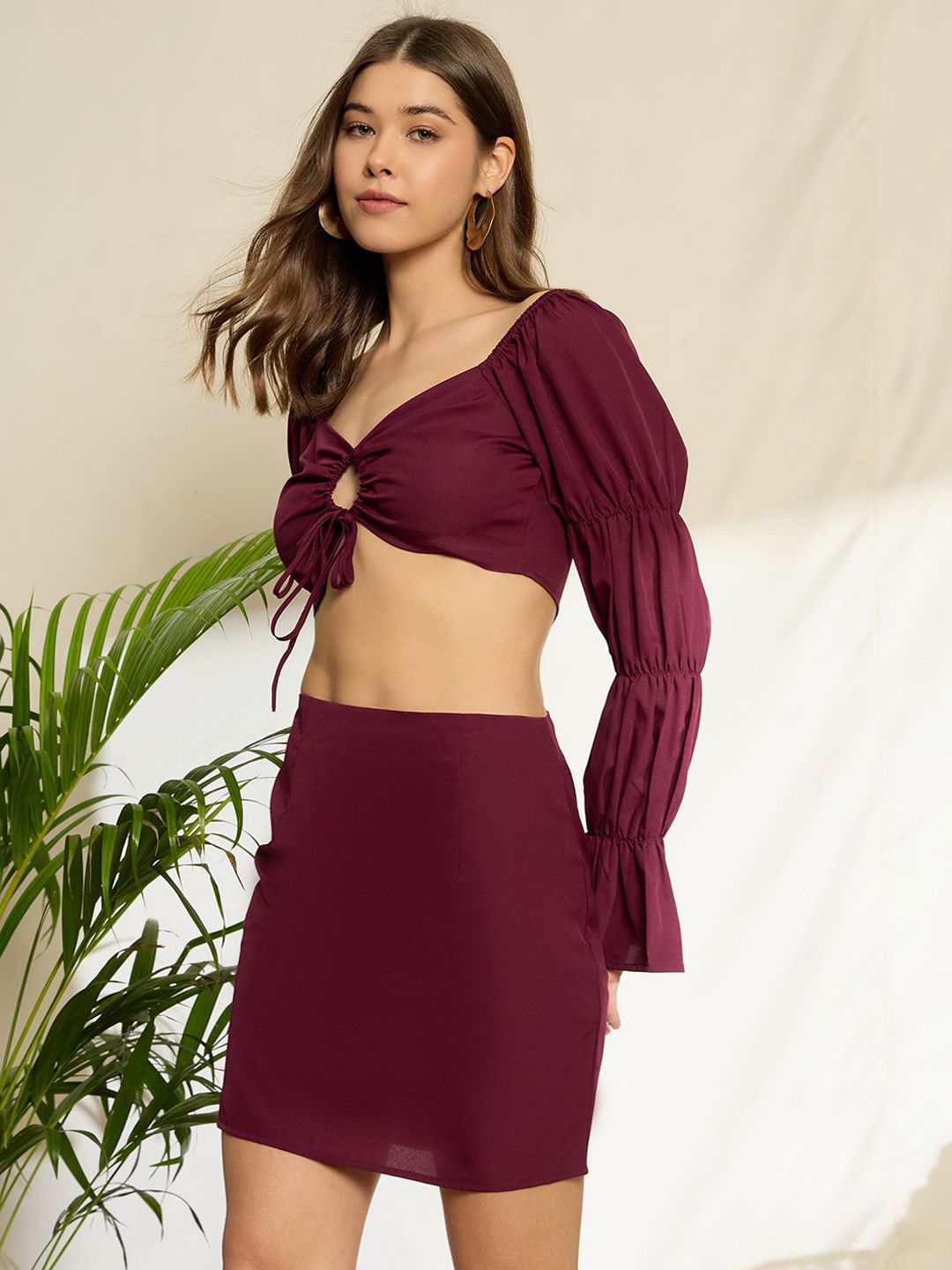 Berrylush Maroon V-Neck Top With Skirt