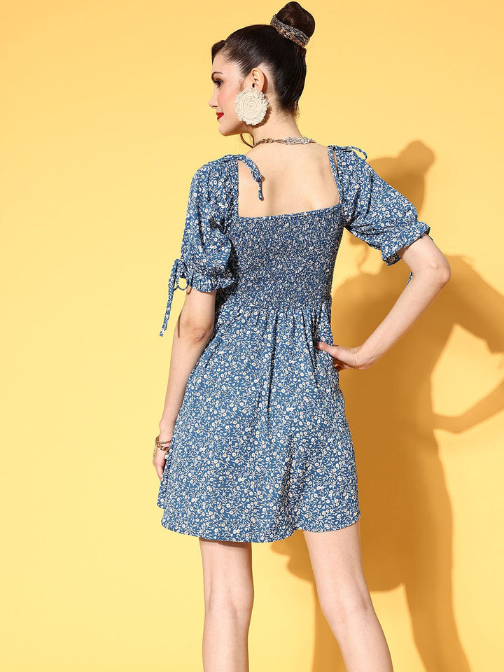 Berrylush Women Blue Floral Volume Play Dress