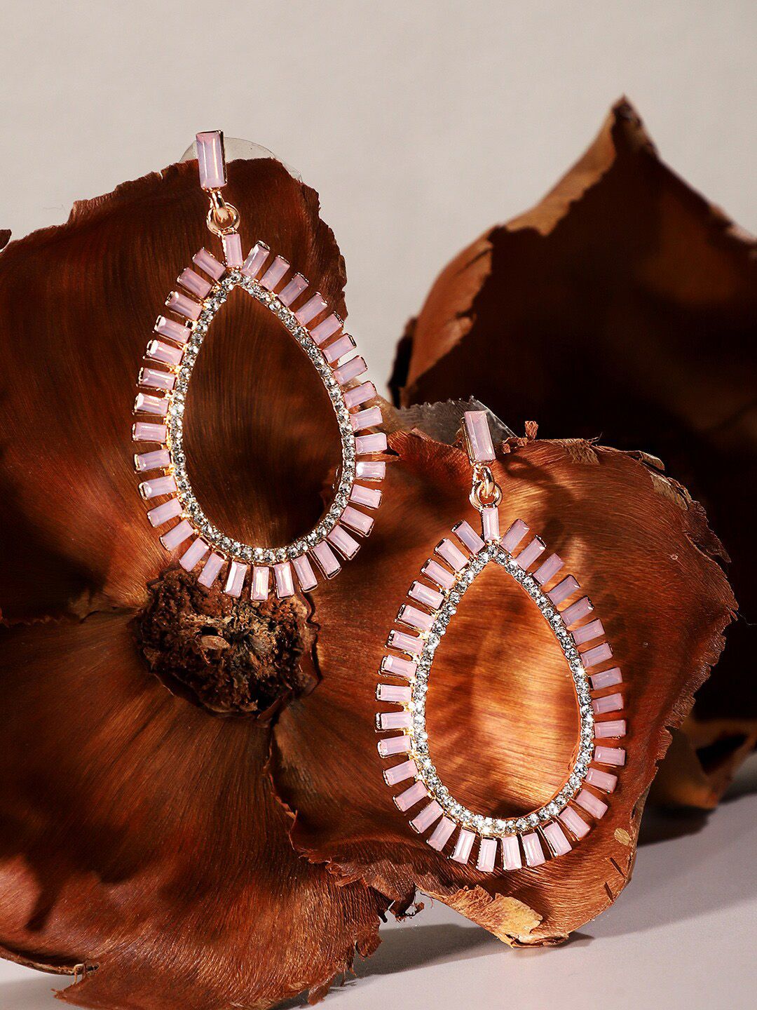 SOHI Gold-Plated Teardrop Shaped Drop Earrings