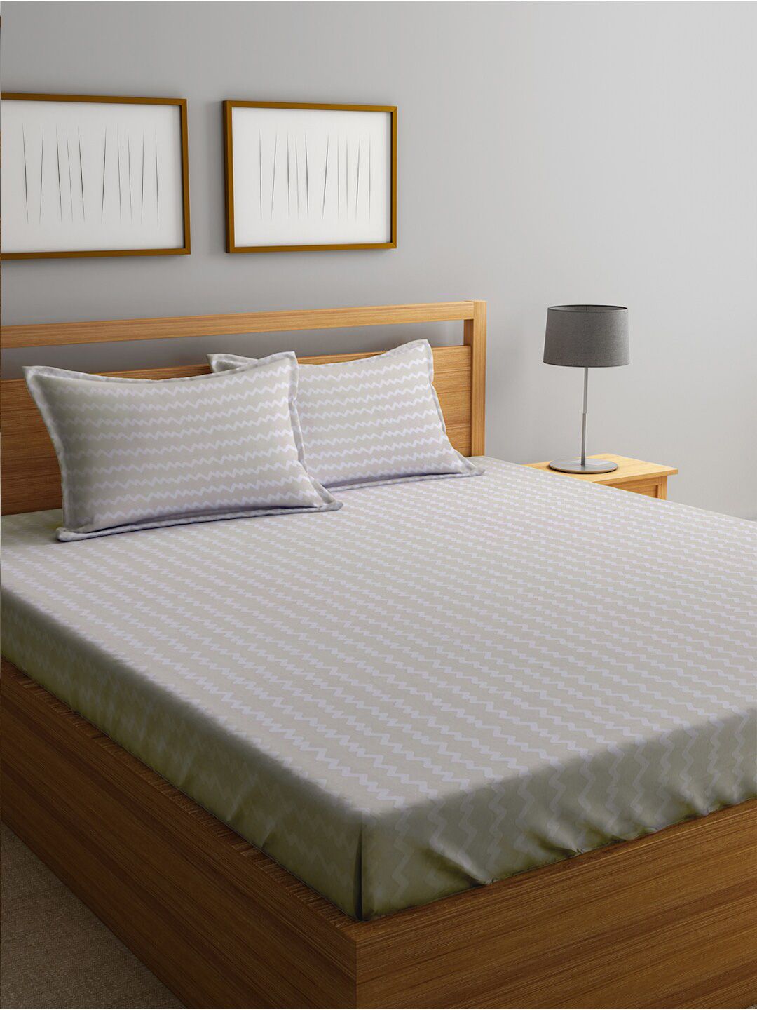 KLOTTHE Beige Abstract-Printed 300TC Double King Bedsheet with 2 Pillow Covers