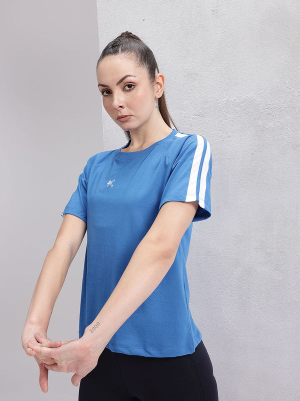 HRX oleh T-Shirt Latihan Hrithik Roshan Stripe