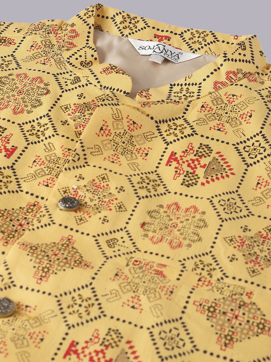 SOJANYA PLUS Embroidered Pure Cotton Kurta With Pyjamas & With Printed Nehru Jacket