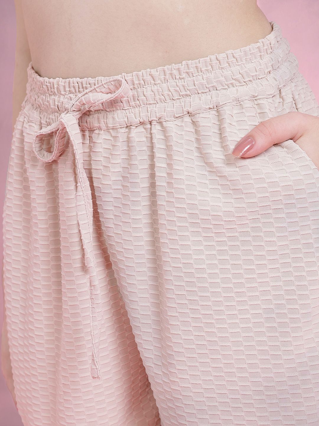 DressBerry Women Seersucker Self Design Co-ords