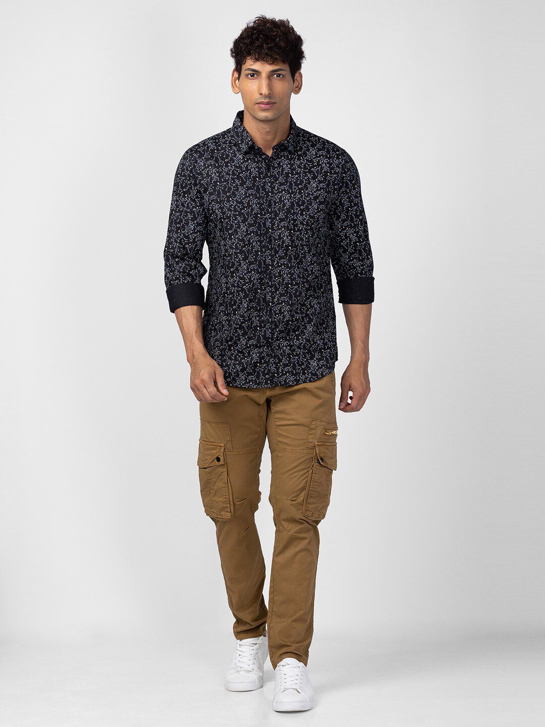 SPYKAR Men Classic Slim Fit Floral Printed Cotton Casual Shirt