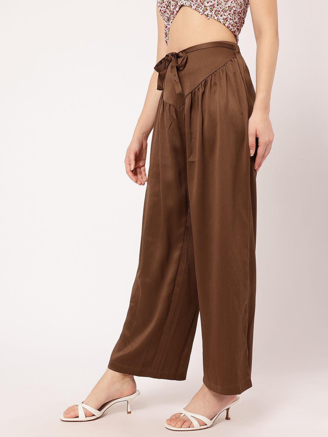 DressBerry Women Graceful Flow Textured Trousers