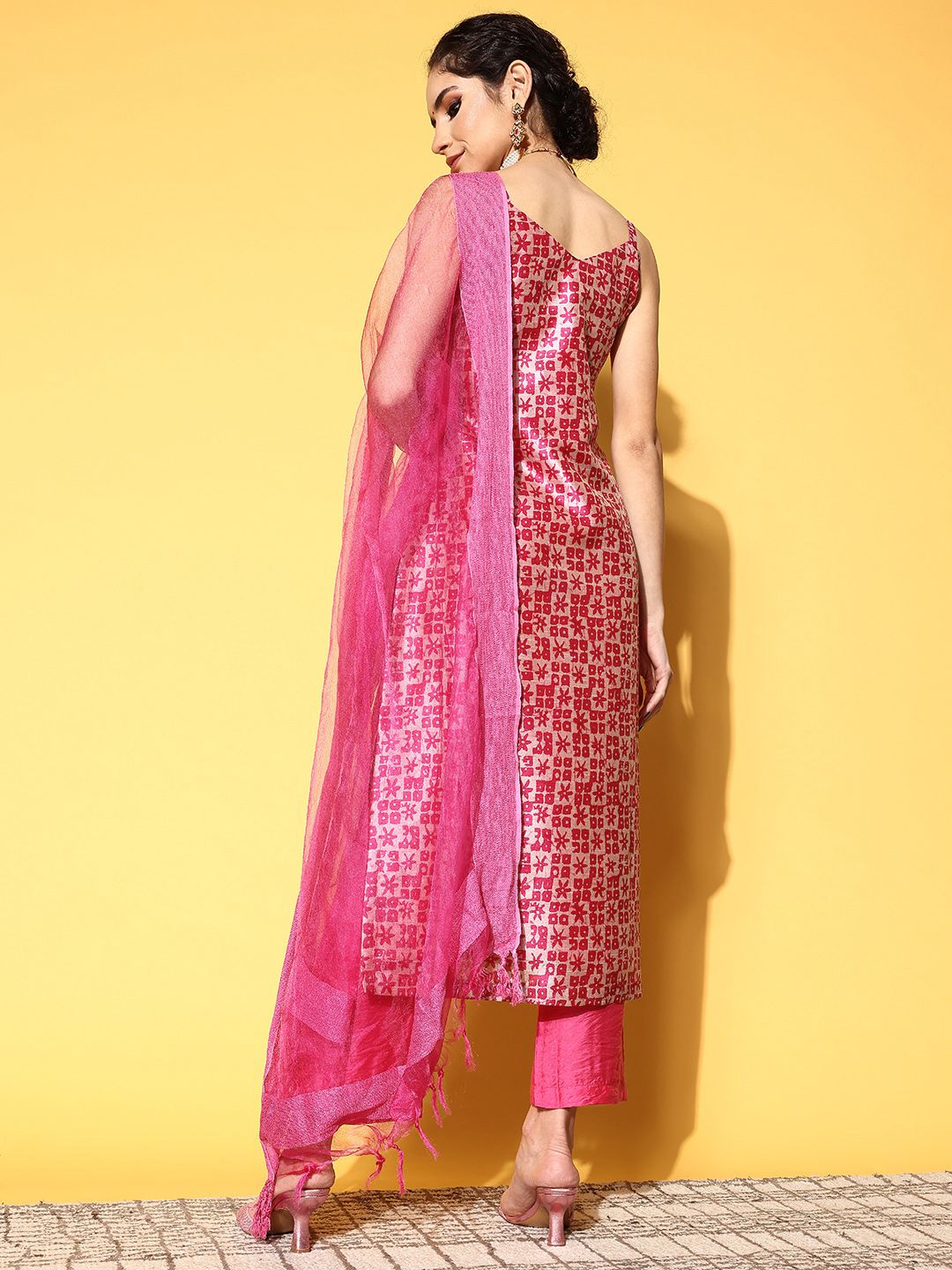 Varanga Women Abstract Tussar Silk Spaghetti Straps Kurta Set