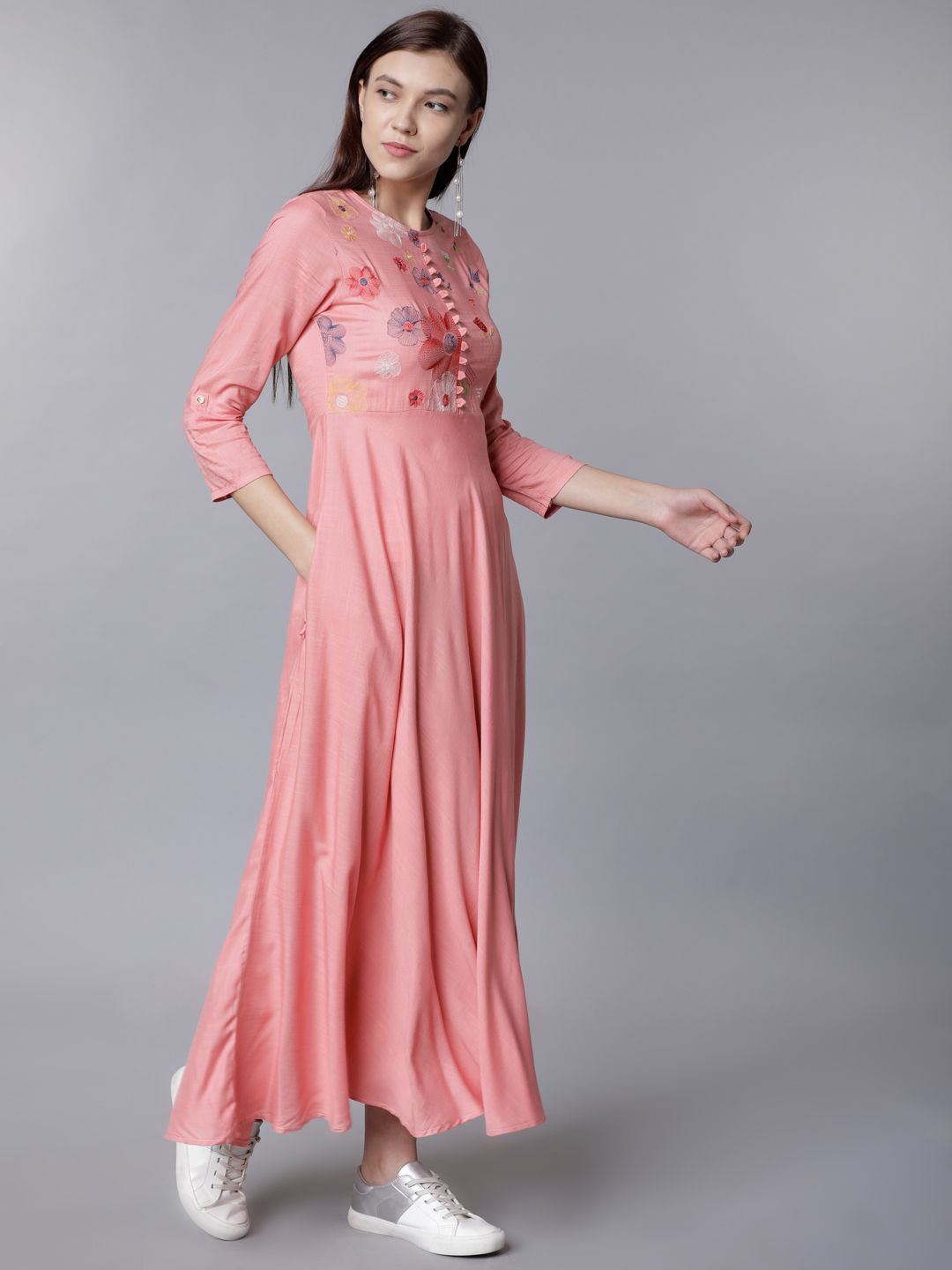 Vishudh Women Pink Solid Maxi Dress