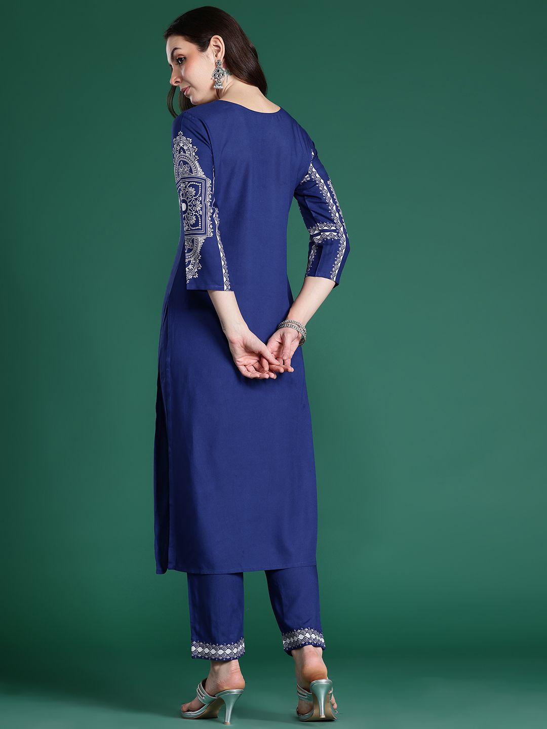 Indo Era Floral Printed Regular Kurta with Trousers