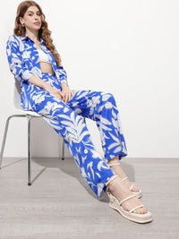 DressBerry Women Embracing The Floral Story Printed Loose Fit Trousers