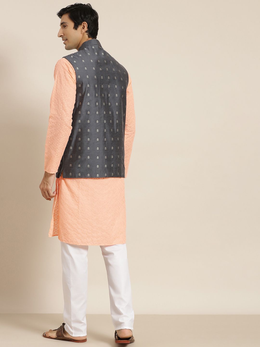 SOJANYA Men Peach-Coloured Ethnic Motifs Pure Cotton Kurta with Churidar & Nehru Jacket