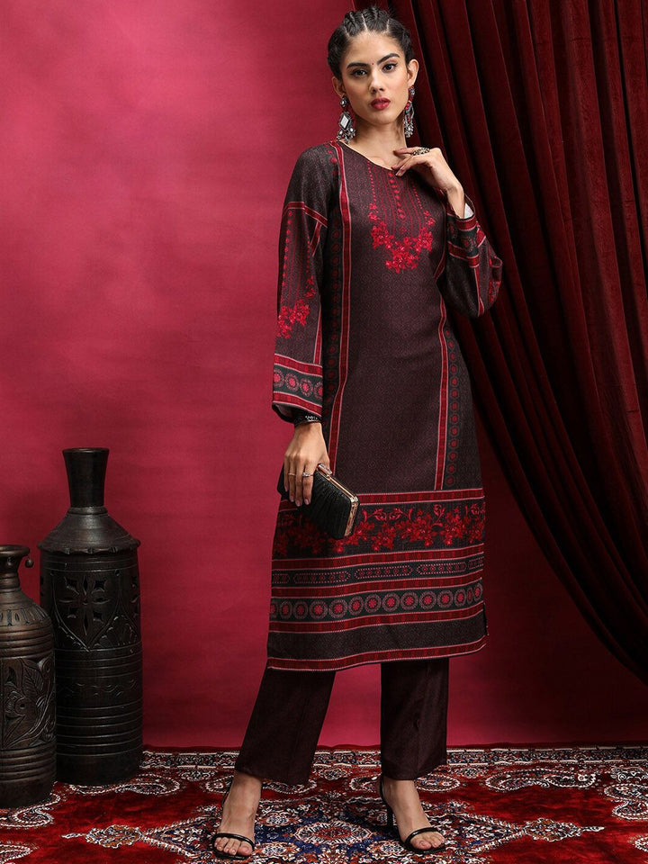 Vishudh Maroon Floral Printed Round Neck Straight Kurta with Trousers